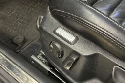 musta Volkswagen Passat 2015 kuva 24.