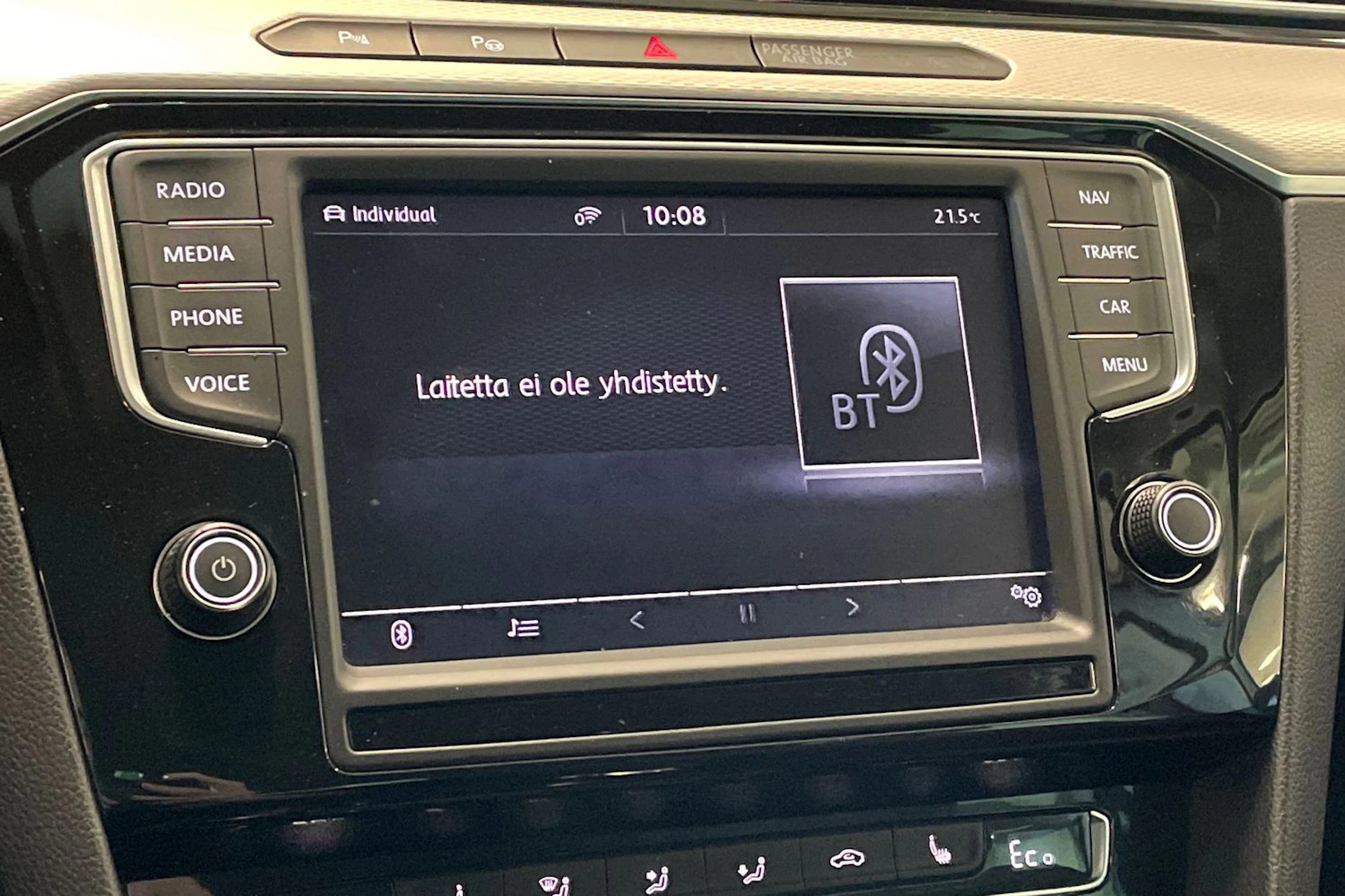met. hopea Volkswagen Passat 2015 kuva 18.