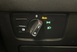 met. hopea Volkswagen Passat 2015 kuva 26.