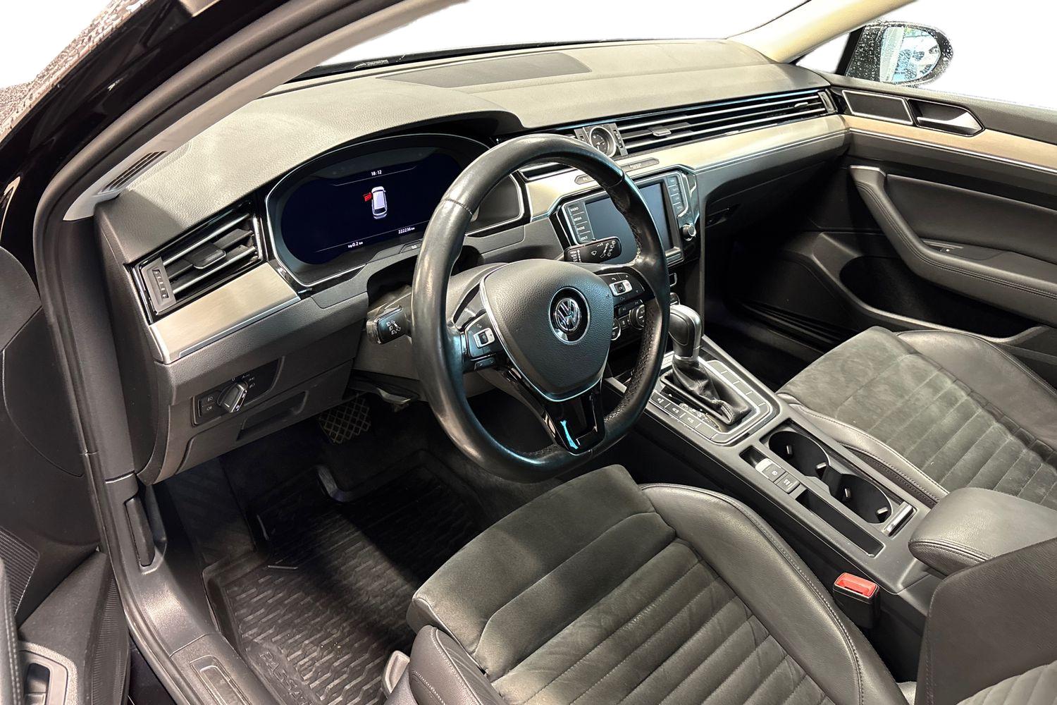 Volkswagen Passat 2016, kuva 3/3
