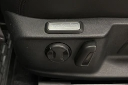 met. musta Volkswagen Passat 2016 kuva 12.