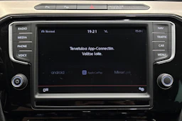 met. musta Volkswagen Passat 2016 kuva 18.