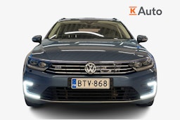 sininen Volkswagen Passat 2016 kuva 4.