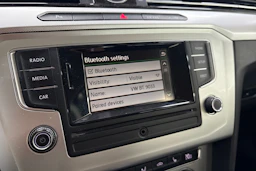 Sininen Volkswagen PASSAT 2016 kuva 11.