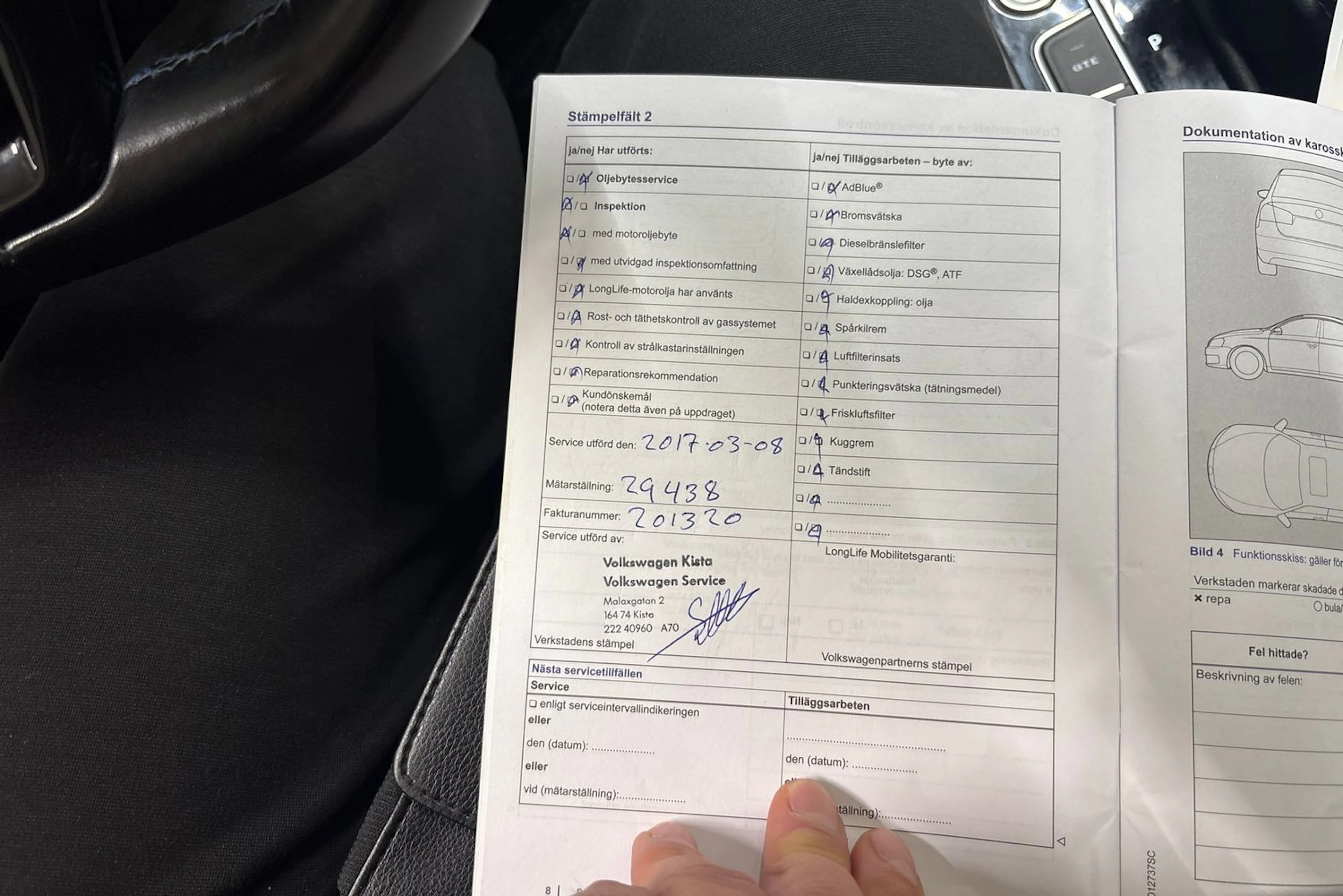 valkoinen Volkswagen Passat 2016 kuva 34.