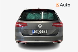 harmaa Volkswagen Passat 2016 kuva 3.