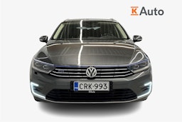 harmaa Volkswagen Passat 2016 kuva 5.
