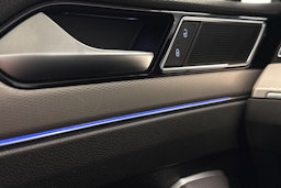 harmaa Volkswagen Passat 2016 kuva 18.