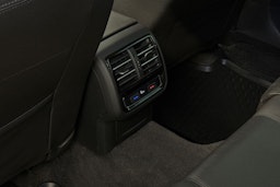 harmaa Volkswagen Passat 2016 kuva 24.