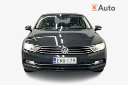 harmaa Volkswagen Passat 2016 kuva 4.