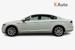 valkoinen Volkswagen Passat 2016 kuva 6.