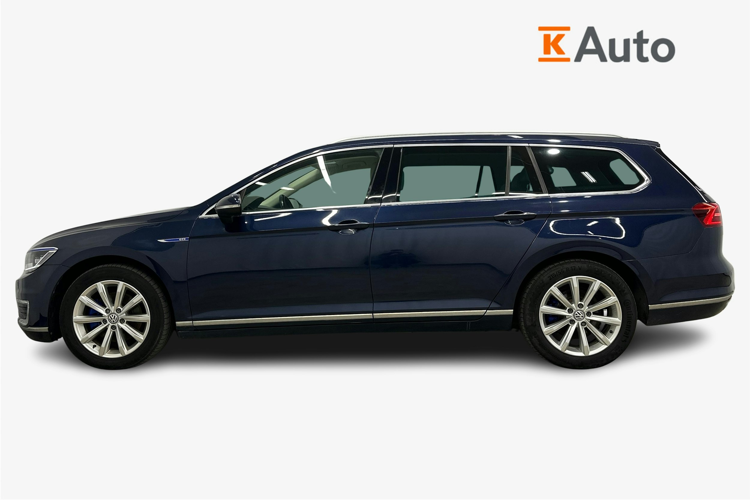 sininen Volkswagen Passat 2016 kuva 5.