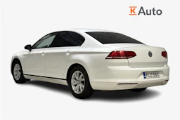 valkoinen Volkswagen Passat 2016 kuva 3.