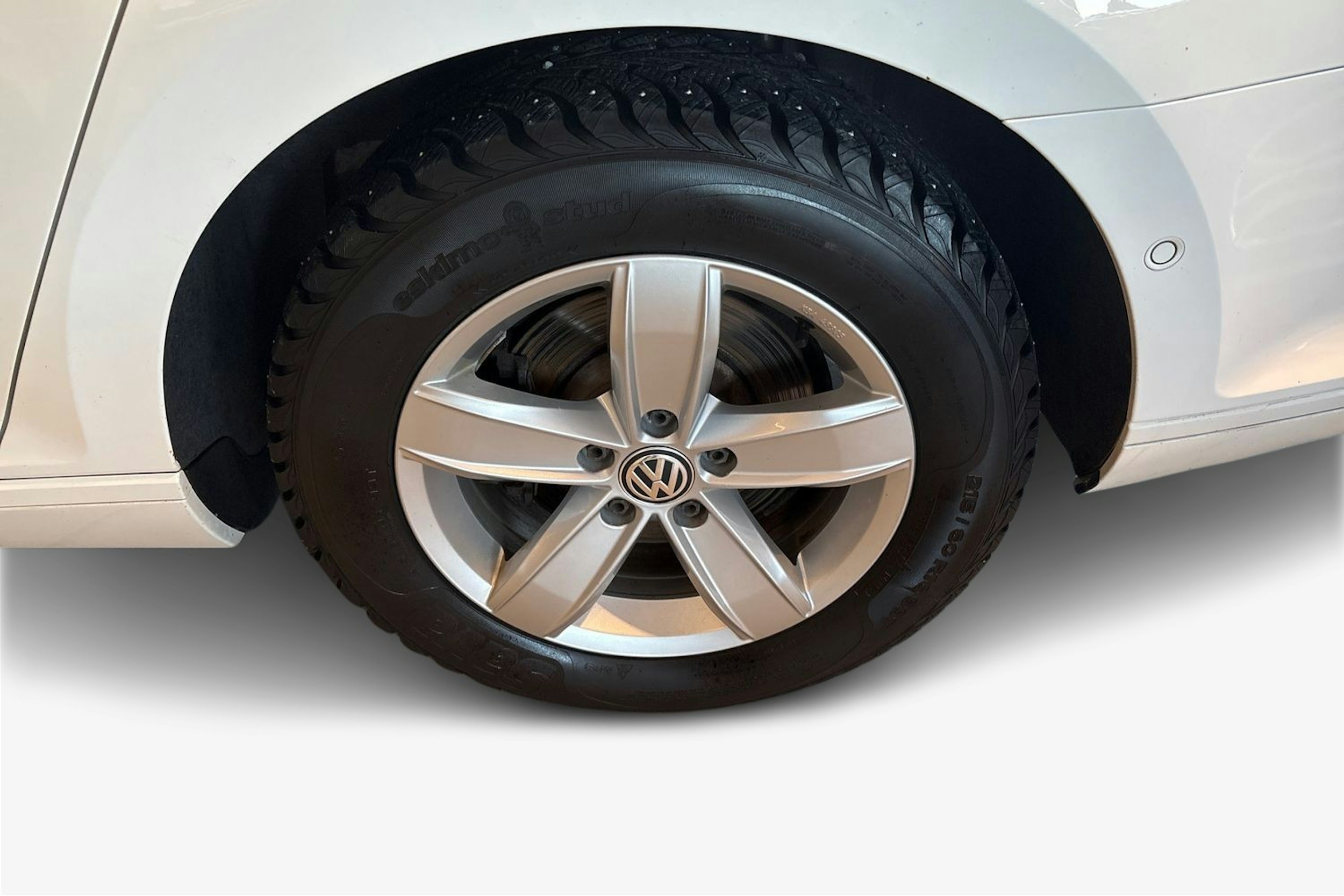 Valkoinen Volkswagen PASSAT 2016 kuva 11.