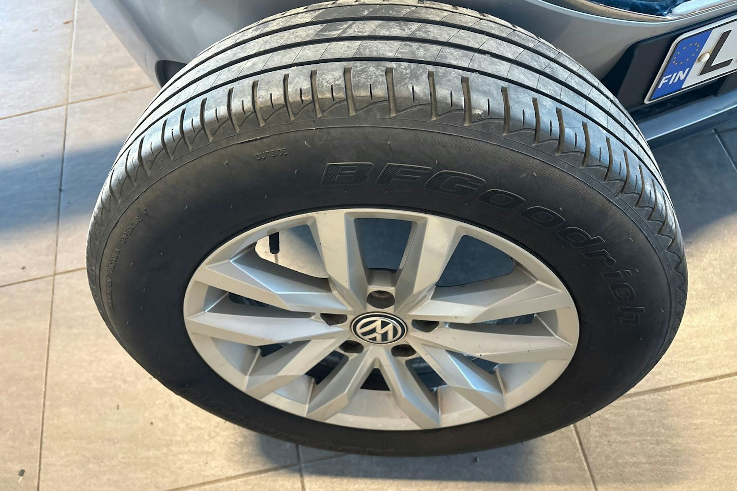 Valkoinen Volkswagen PASSAT 2016 kuva 19.