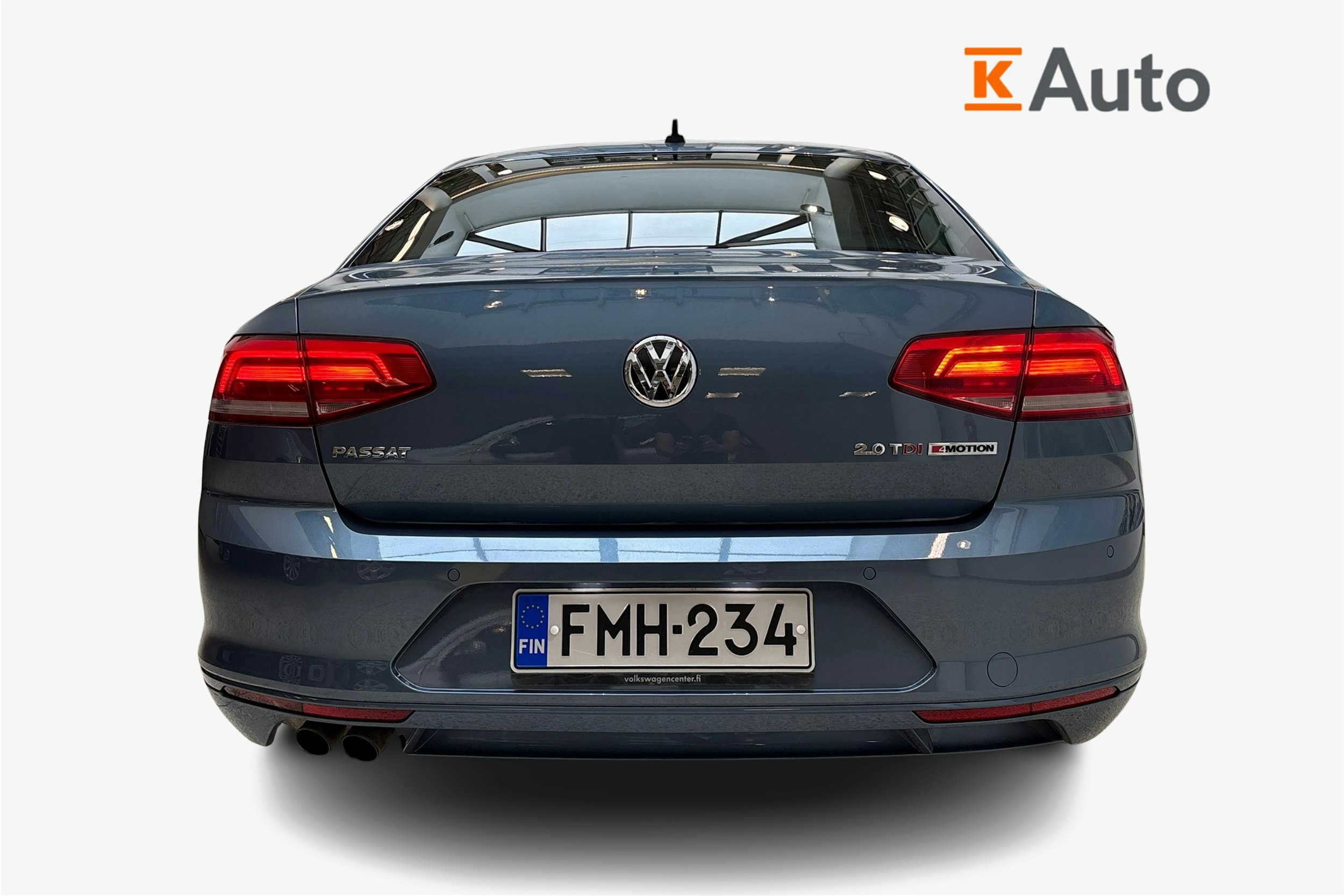 sininen Volkswagen Passat 2016 kuva 3.