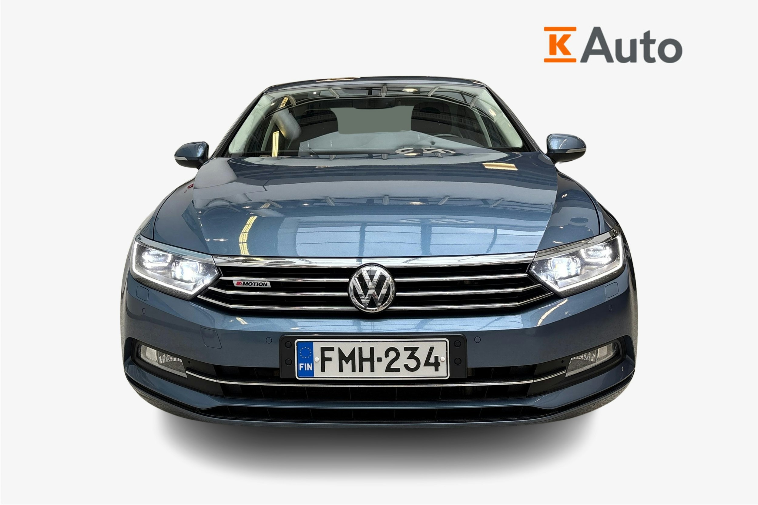 sininen Volkswagen Passat 2016 kuva 5.