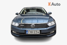 sininen Volkswagen Passat 2016 kuva 5.