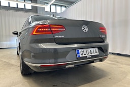 harmaa Volkswagen Passat 2016 kuva 31.