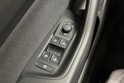 harmaa Volkswagen Passat 2016 kuva 27.