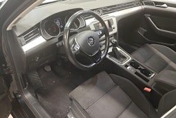 musta Volkswagen Passat 2016 kuva 3.