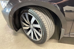 musta Volkswagen Passat 2016 kuva 13.