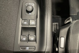 musta Volkswagen Passat 2016 kuva 21.