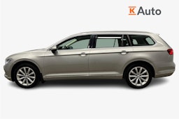 harmaa Volkswagen Passat 2016 kuva 6.