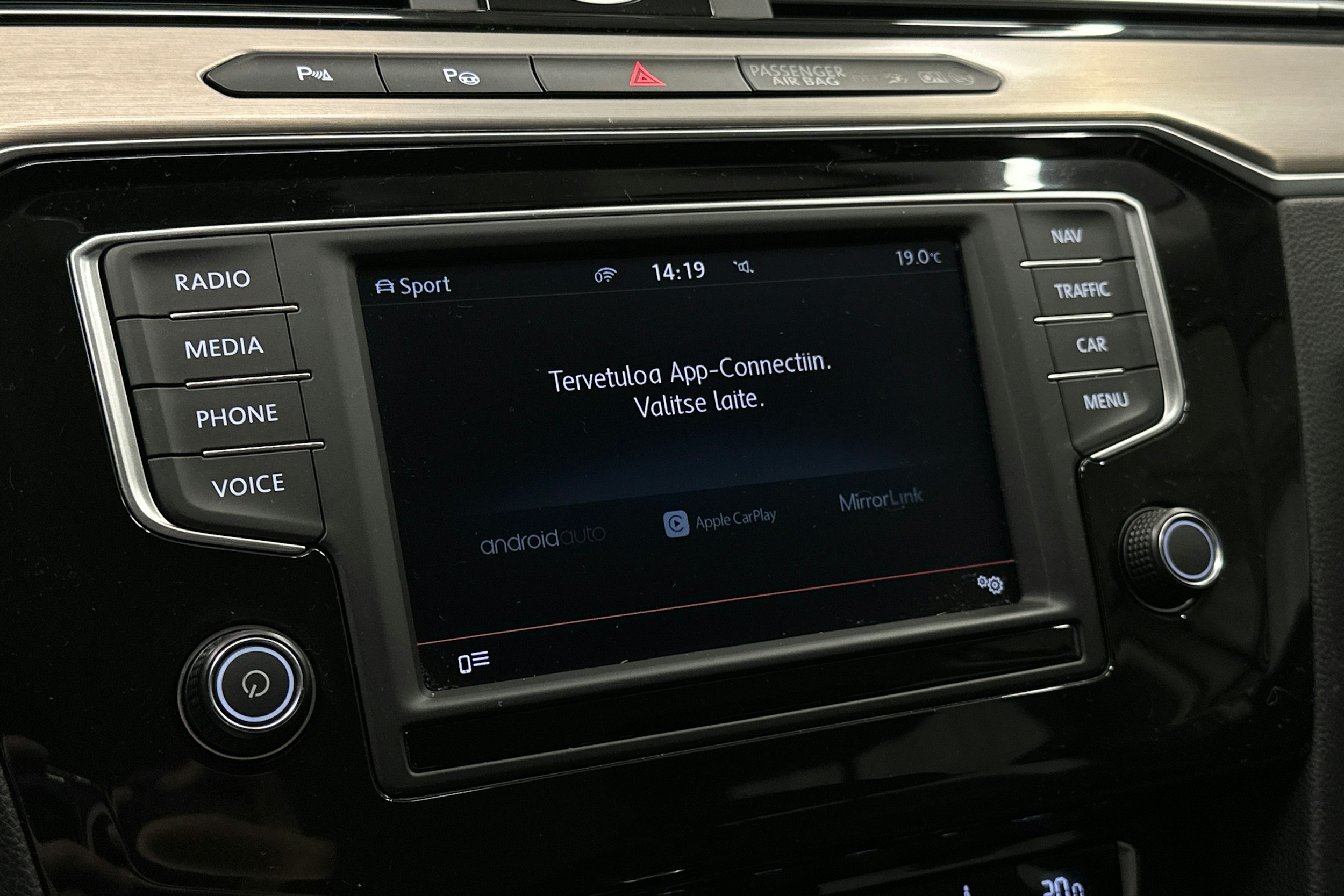 harmaa Volkswagen Passat 2016 kuva 25.