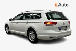 valkoinen Volkswagen Passat 2016 kuva 2.