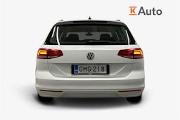 valkoinen Volkswagen Passat 2016 kuva 3.