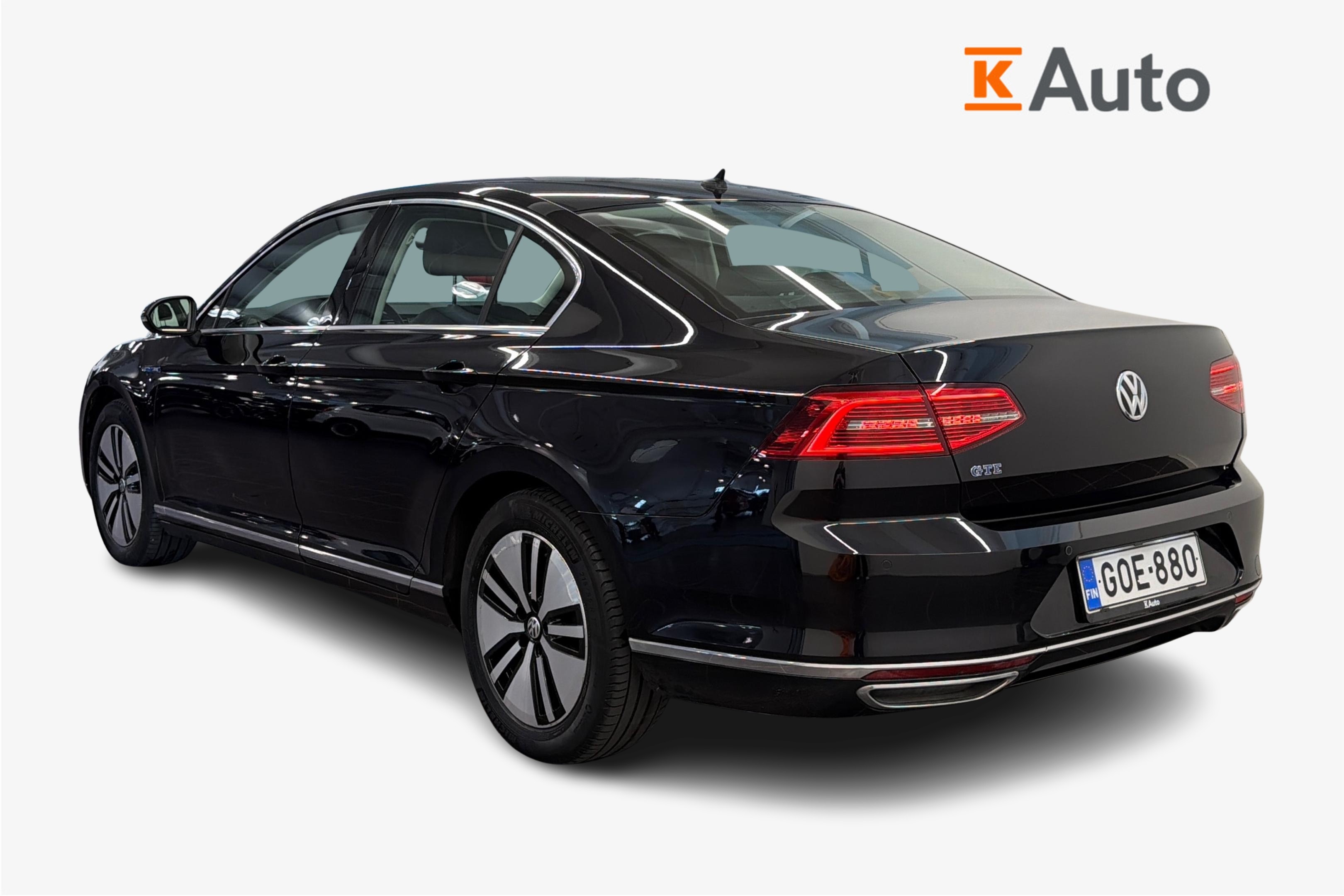 Volkswagen Passat 2016, photo 2/30