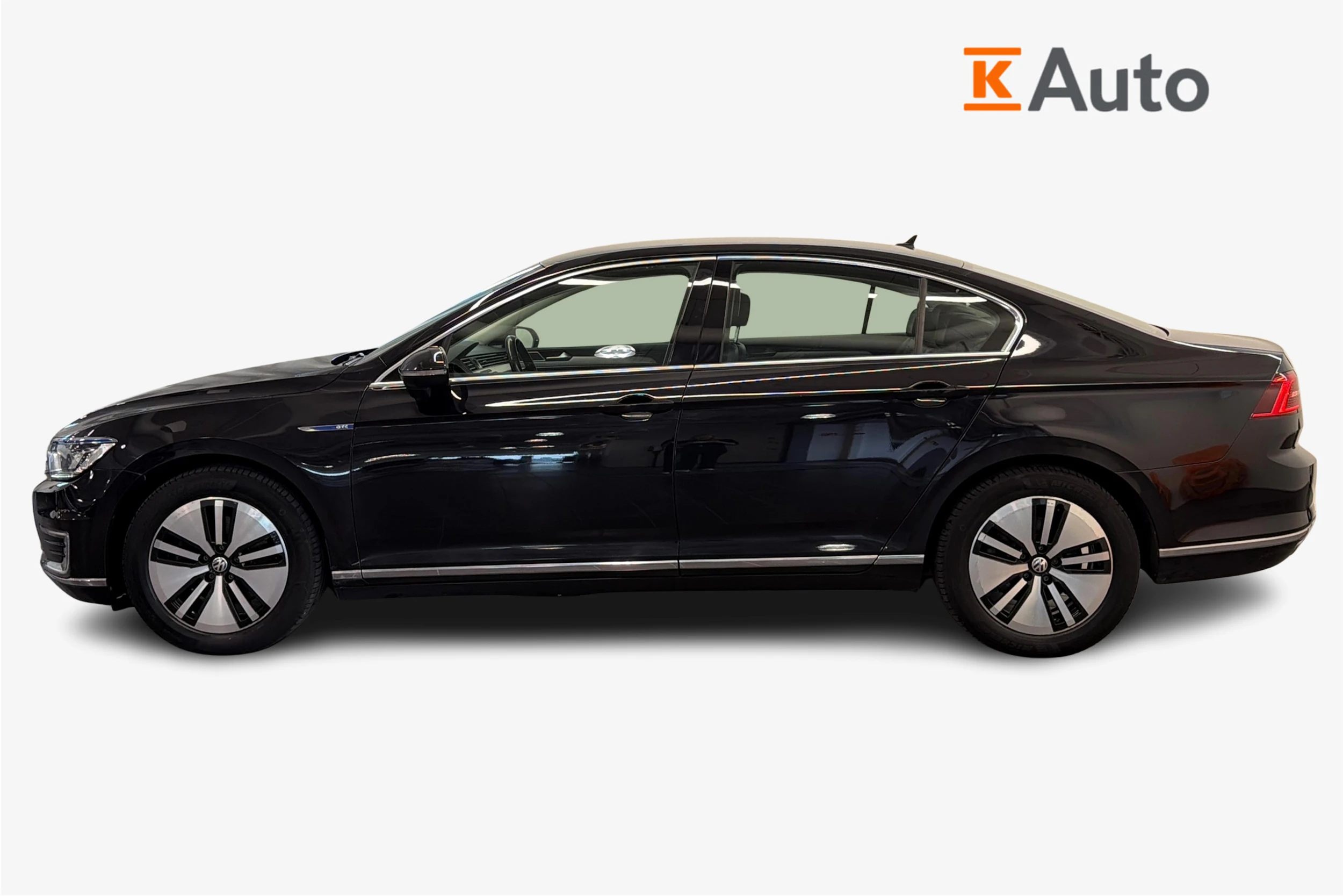 Musta Volkswagen PASSAT 2016 kuva 5.