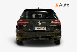 harmaa Volkswagen Passat 2016 kuva 3.