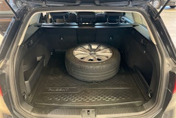 harmaa Volkswagen Passat 2016 kuva 15.