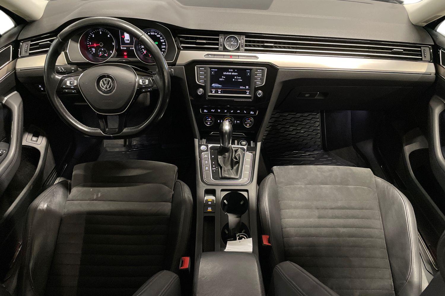Volkswagen Passat 2016, kuva 7/24