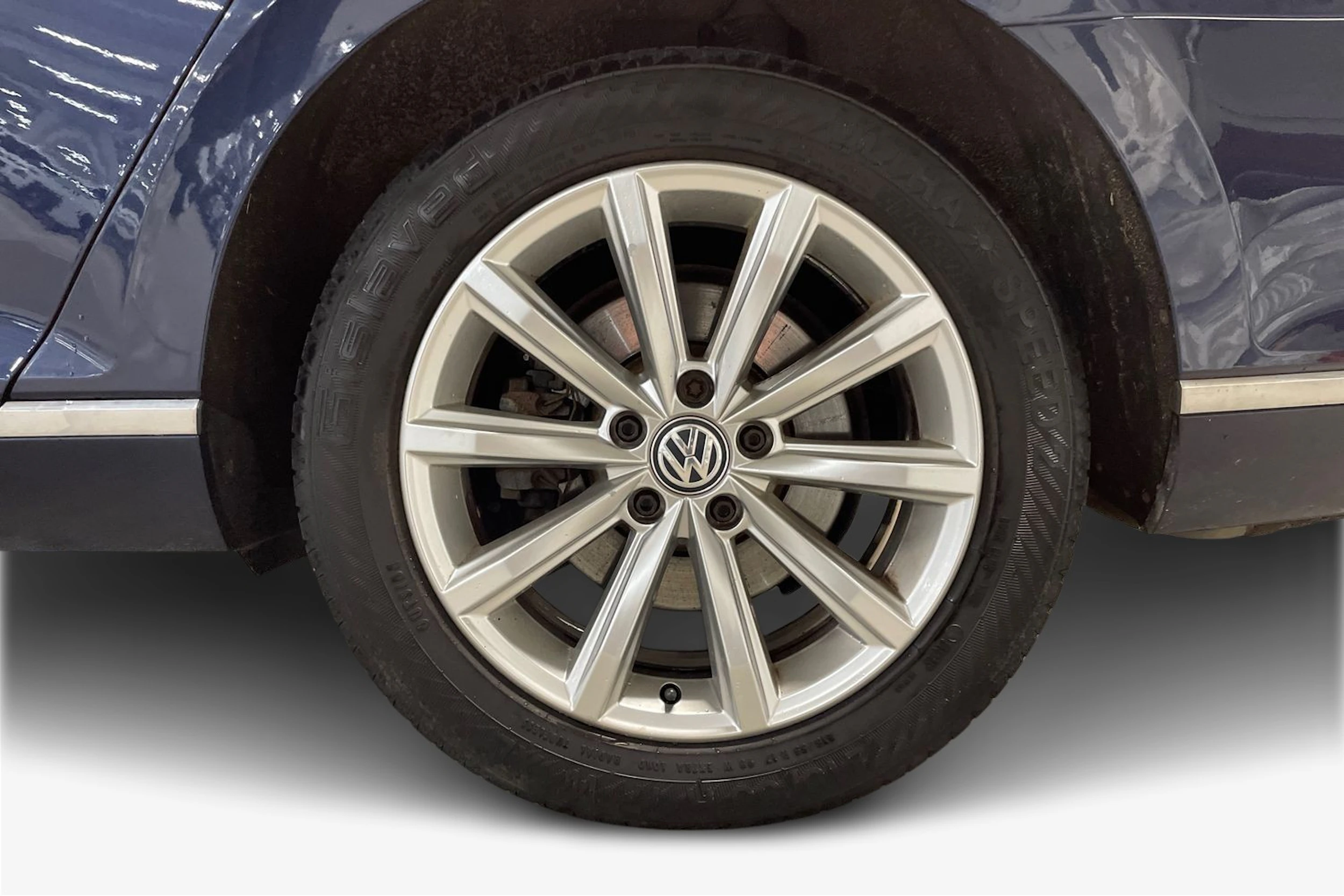 met. sininen Volkswagen Passat 2016 kuva 9.
