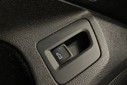 met. sininen Volkswagen Passat 2016 kuva 20.