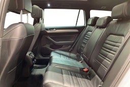 Valkoinen Volkswagen PASSAT 2016 kuva 10.