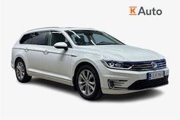 valkoinen Volkswagen Passat 2016 kuva 1.