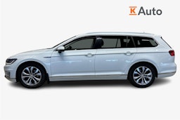valkoinen Volkswagen Passat 2016 kuva 6.
