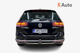 musta Volkswagen Passat 2016 kuva 3.