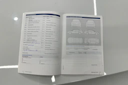 valkoinen Volkswagen Passat 2016 kuva 41.