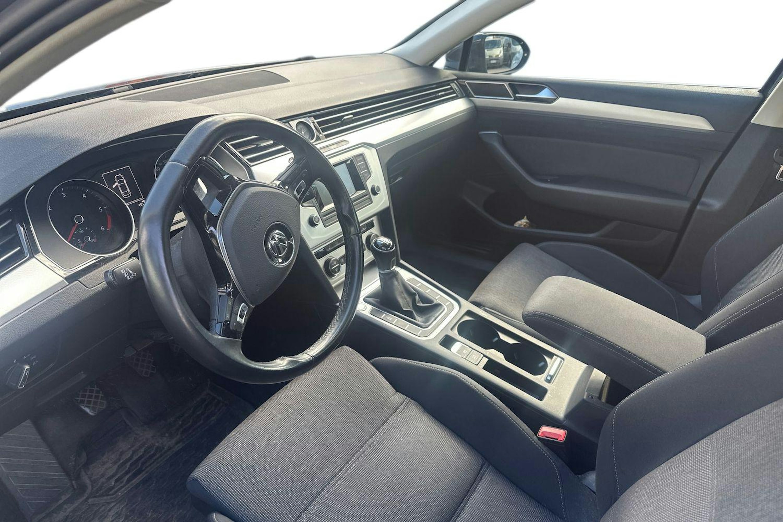 Harmaa Volkswagen PASSAT 2016 kuva 3.