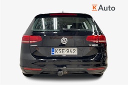 musta Volkswagen Passat 2016 kuva 3.