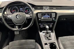 met. musta Volkswagen Passat 2016 kuva 7.