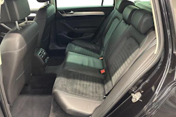 met. musta Volkswagen Passat 2016 kuva 8.