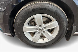 met. musta Volkswagen Passat 2016 kuva 9.