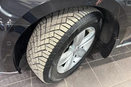 met. musta Volkswagen Passat 2016 kuva 10.