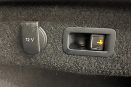 met. musta Volkswagen Passat 2016 kuva 12.
